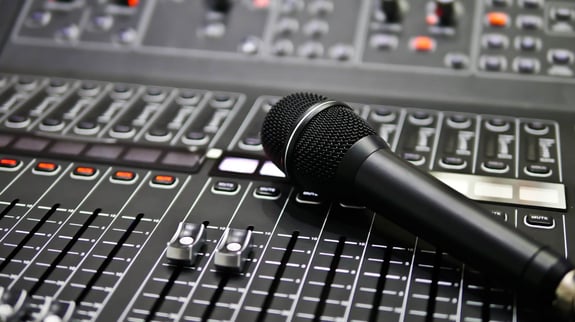 Audio-Mixing-Board-and-Microphone_3840x25601-scaled